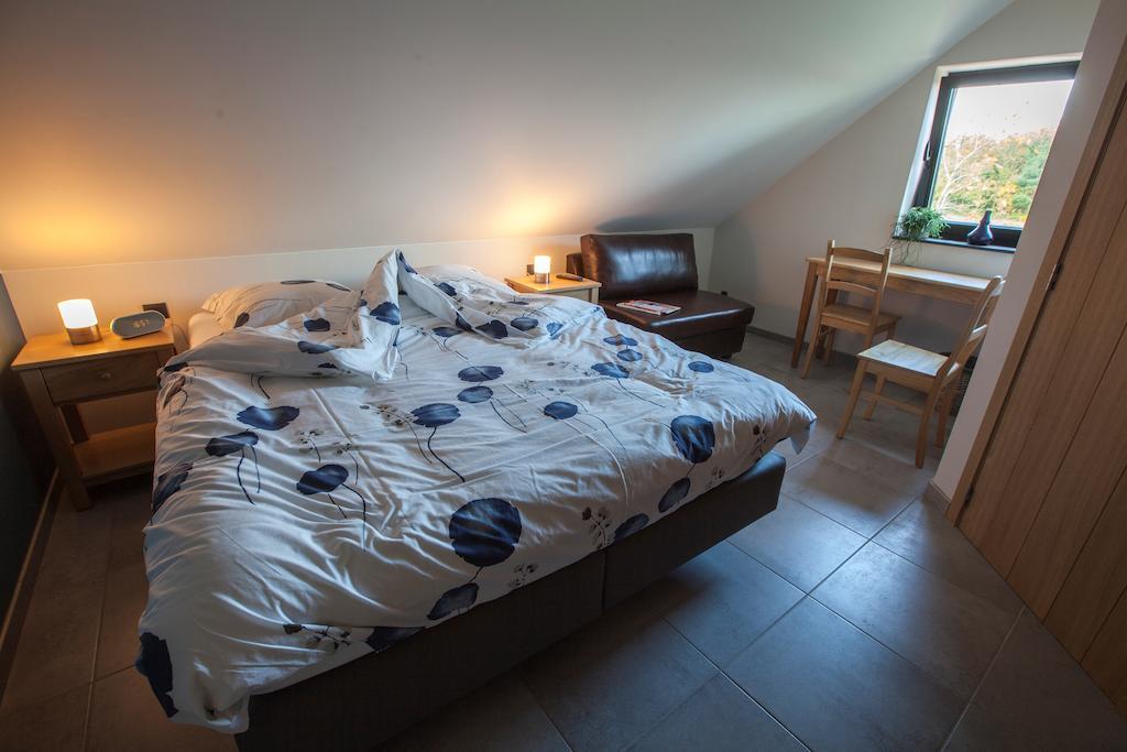 B&B D'Hollehoeve Heist-op-den-Berg Rom bilde